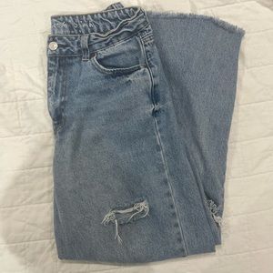 Ripped Jeans High Rise Loose fit (skater style) - Light Wash - Size 9/6